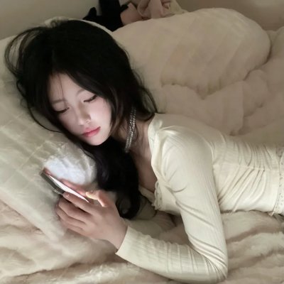 乌鸦与麻雀